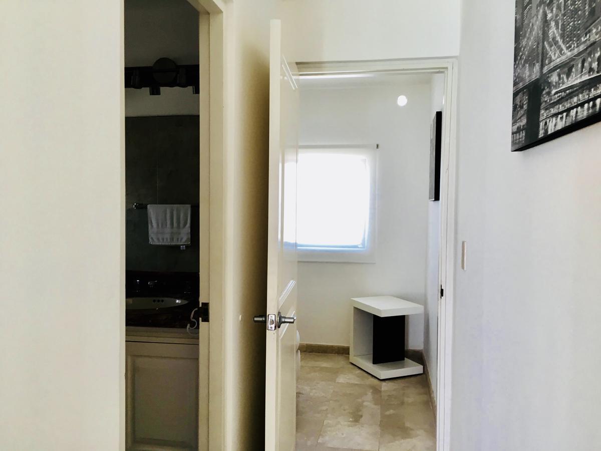 Penthouse Tiburon Ballena Apartment *