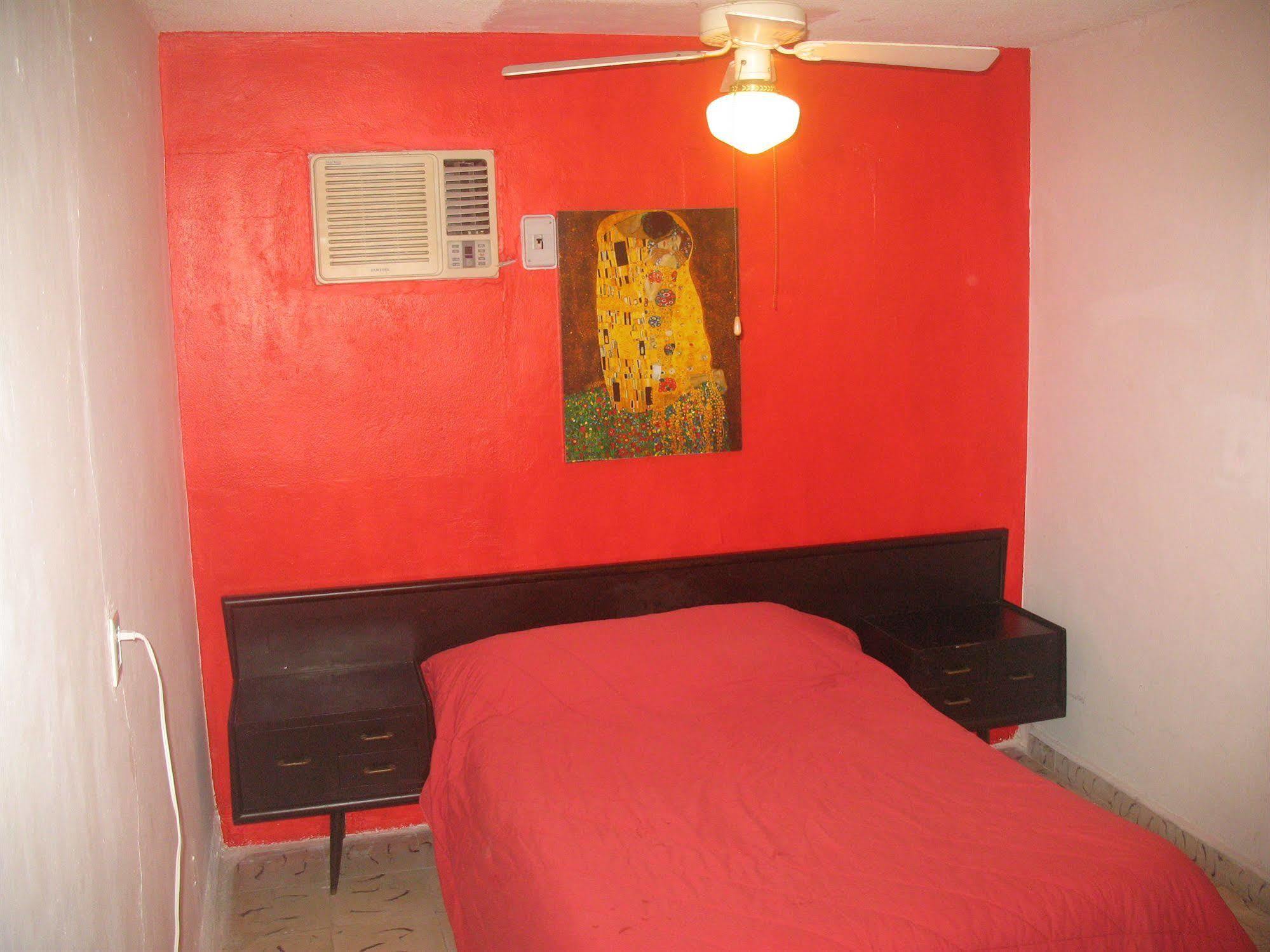 Hostel Mundo Maya Cancun