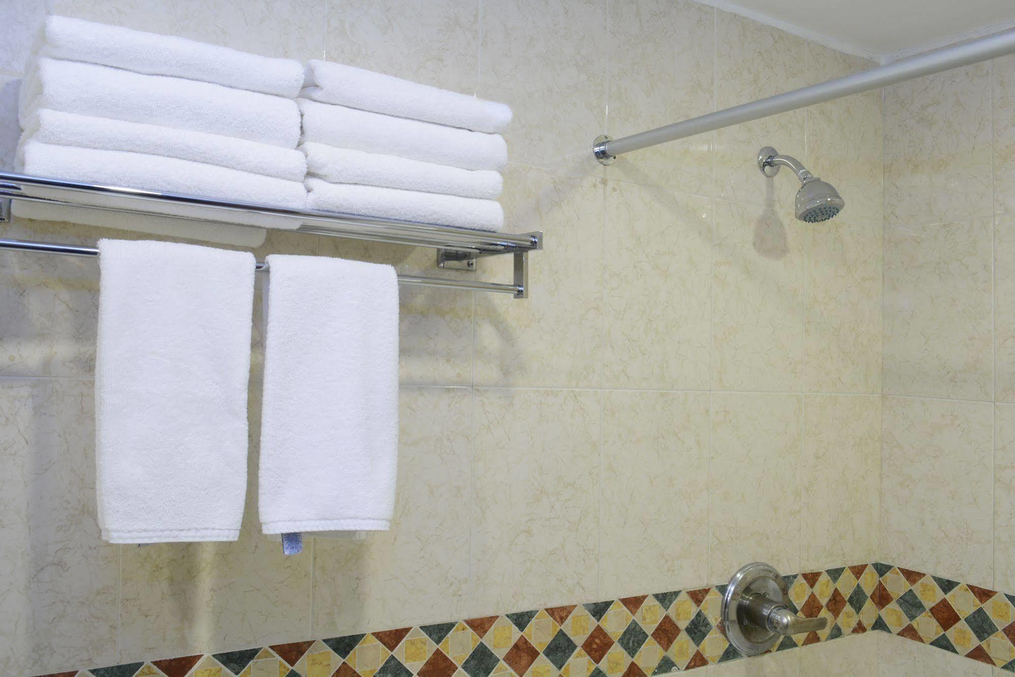 Adhara Hacienda Hotel 4*