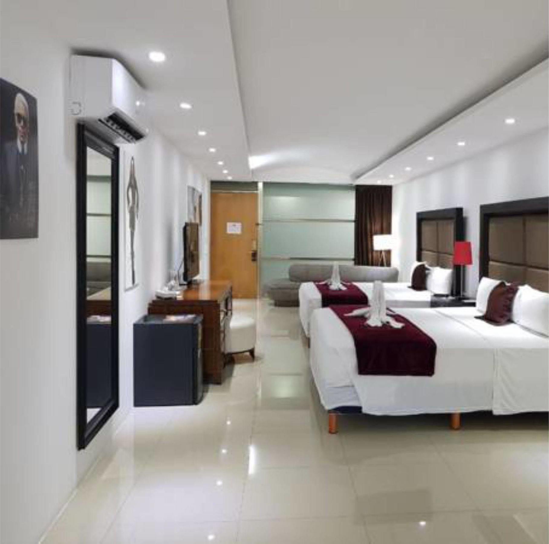 Hotel Arts - Beaches Zone (adults Only)