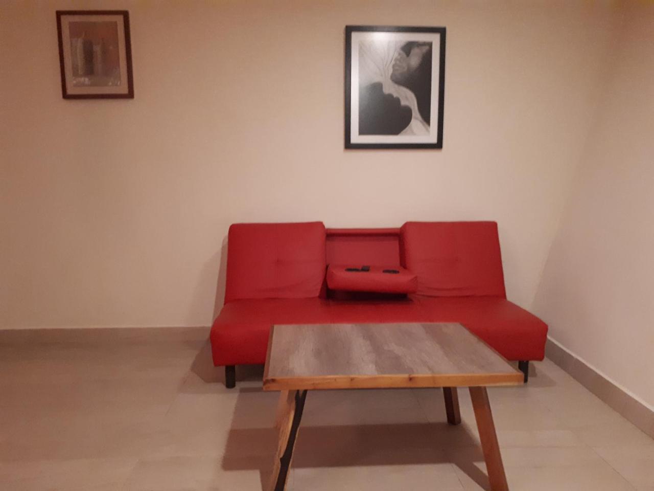 Brisas 10 Beachside Apartment