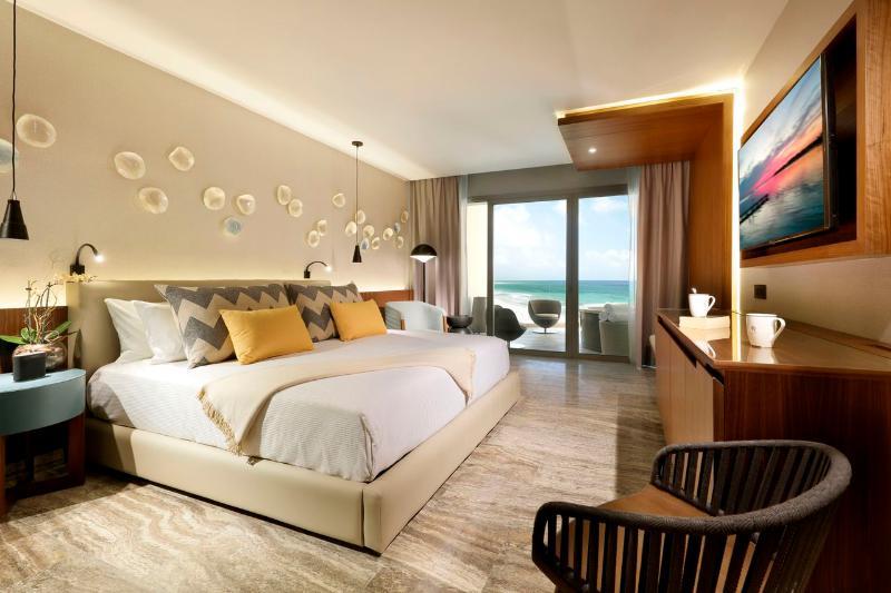 Family Selection At Grand Palladium Costa Mujeres & 4* Cancun