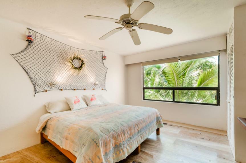 Cocoa Beach - Free Access To The Beach Apartment