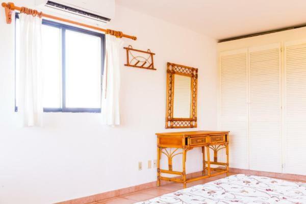 Cocoa Beach - Free Access To The Beach Apartment *