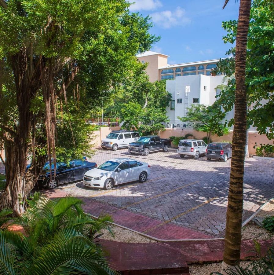 Cocoa Beach - Free Access To The Beach Apartment *