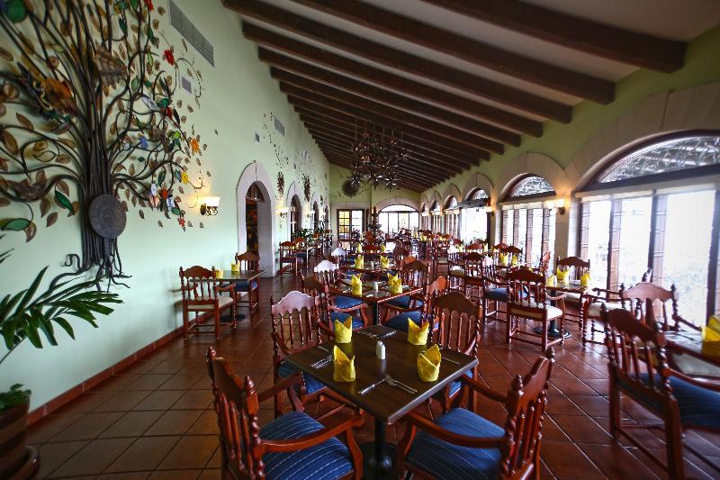 The Royal Sands & Resort Cancun