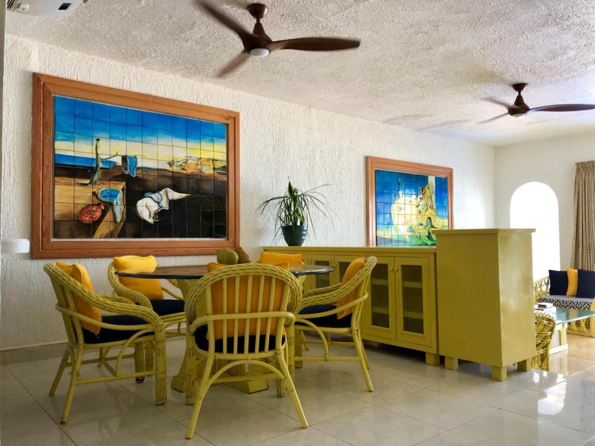 Eight Bedroom Beach House Villa Cancun