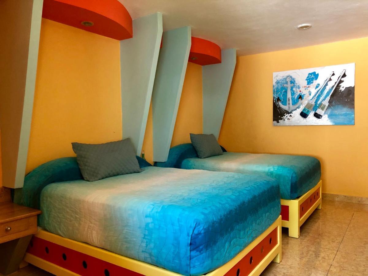 Eight Bedroom Beach House * Cancun