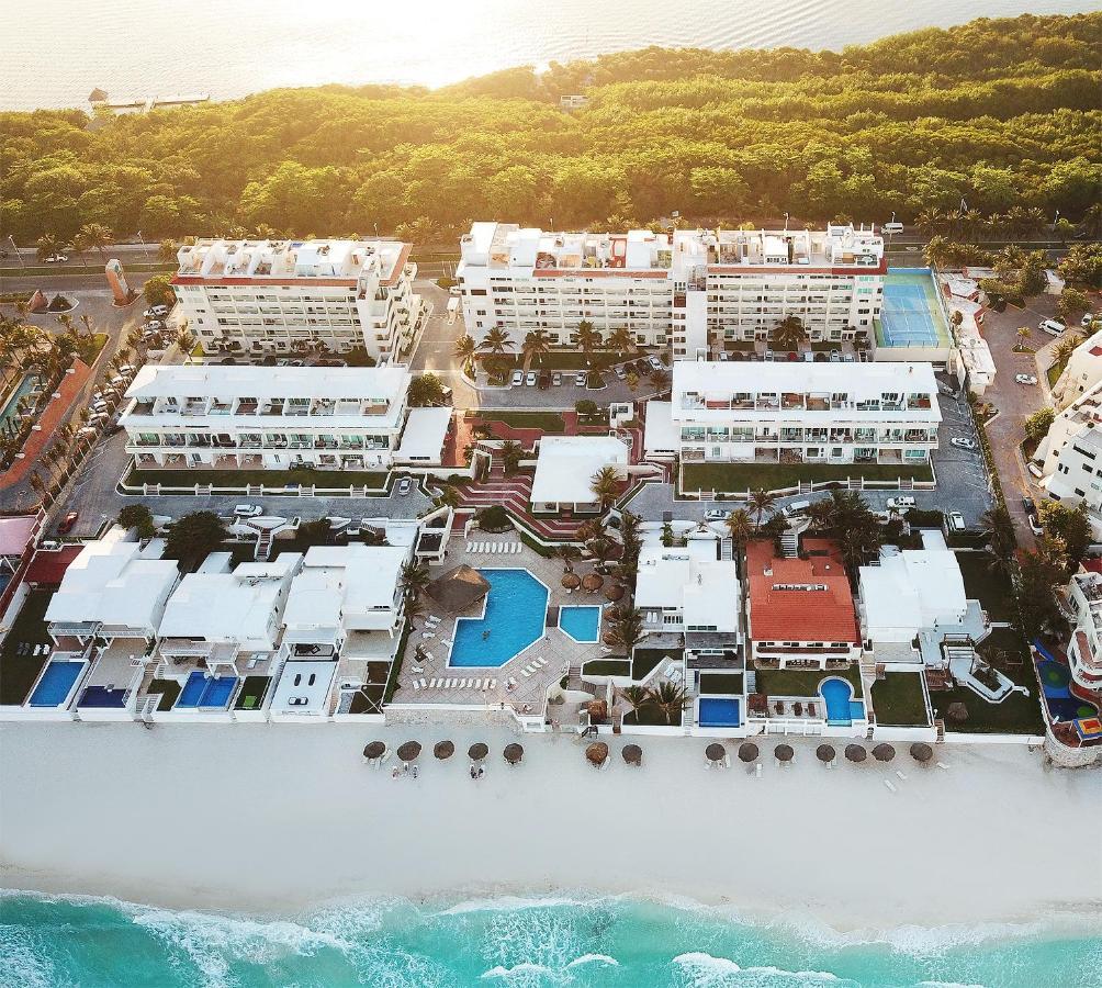 Beach Apartment With Balcony And View, Brisas Cancun Hotel Zone, 1 Bedroom * Cancun