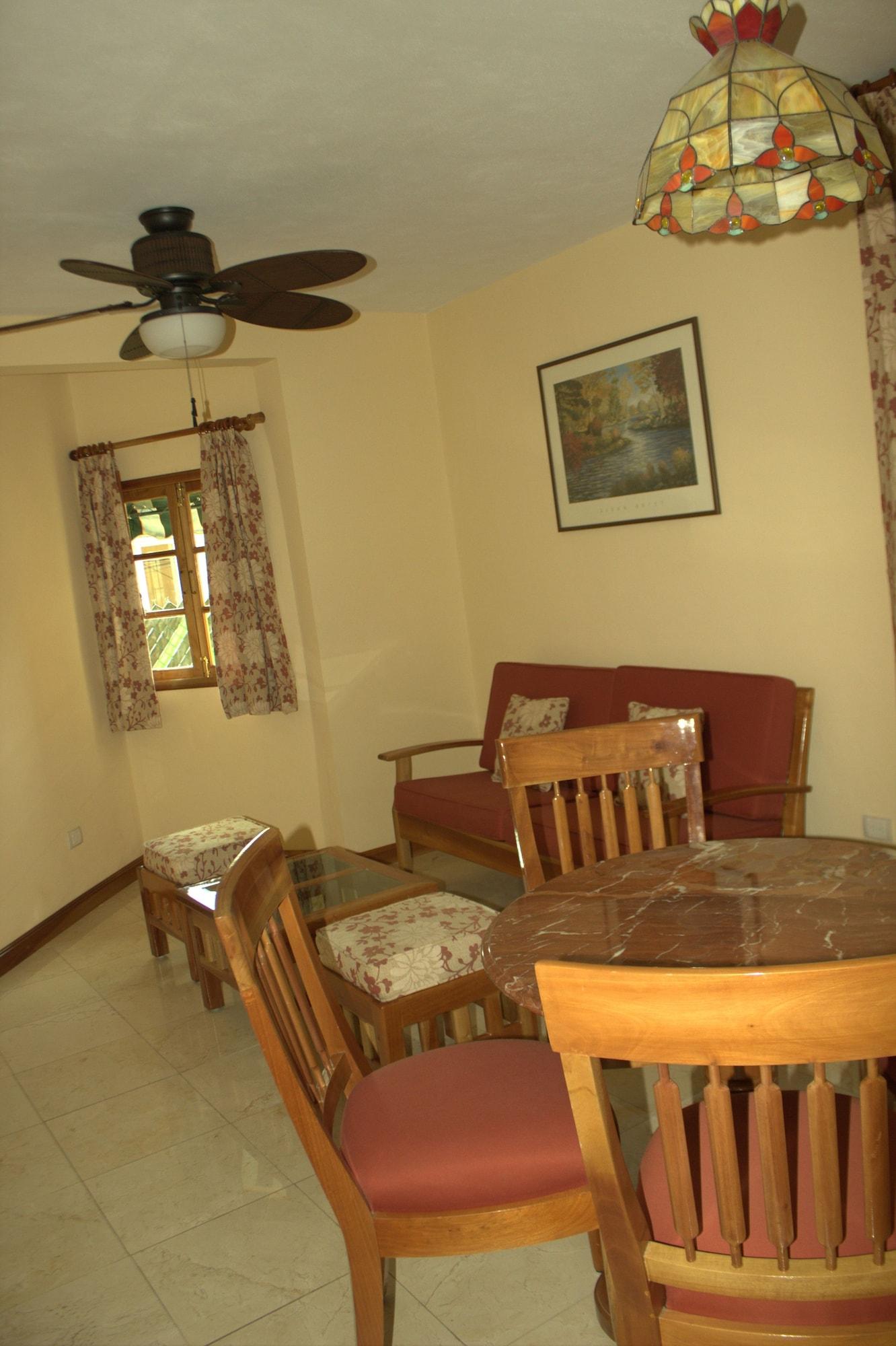 International Apartment *
