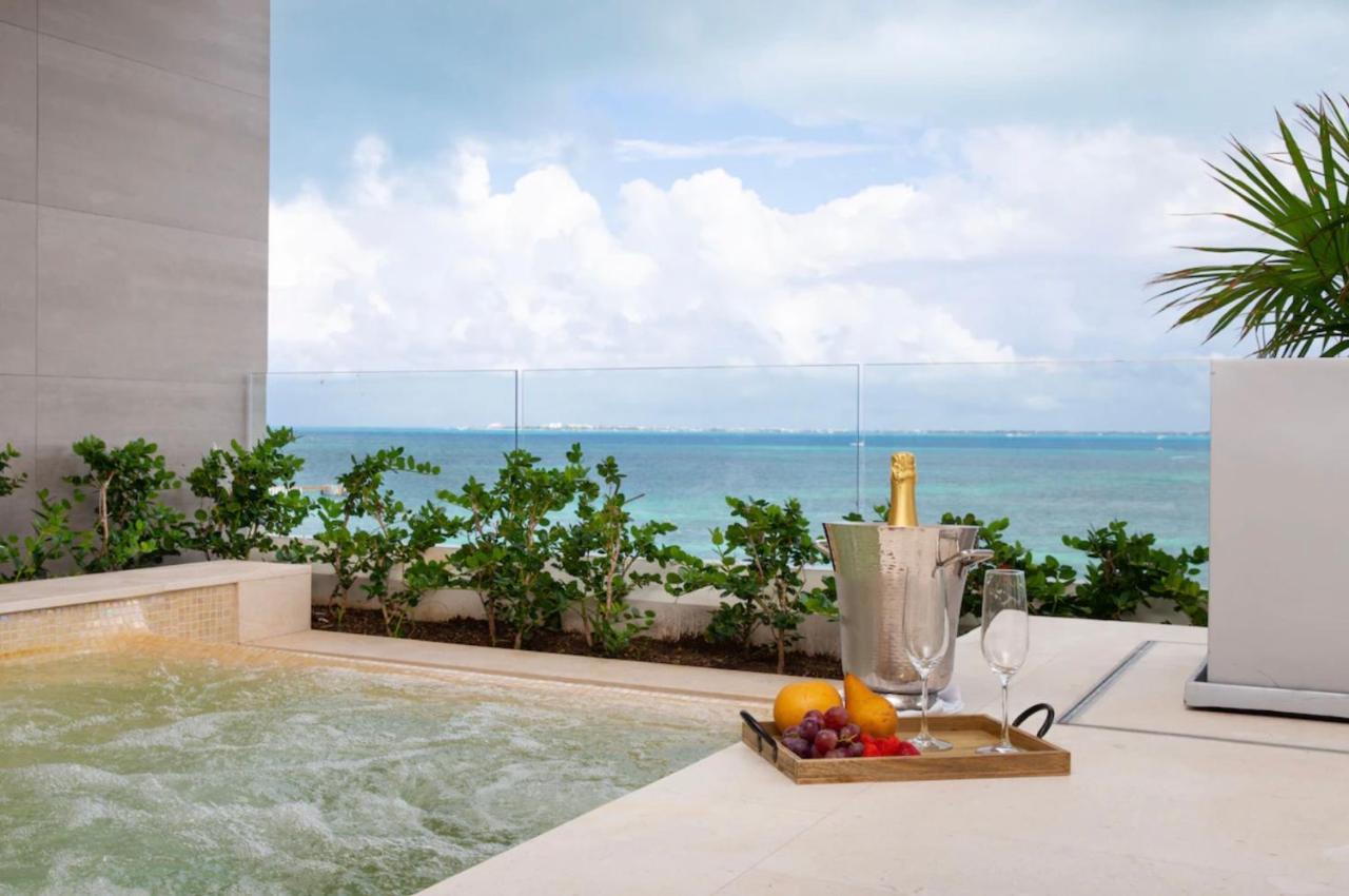 5 Diamond Luxury Resort! Hotel Cancun