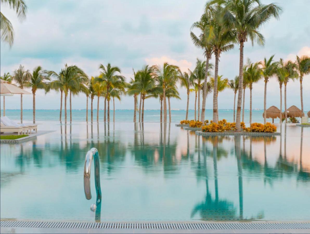 Hotel 5 Diamond Luxury Resort! Cancun