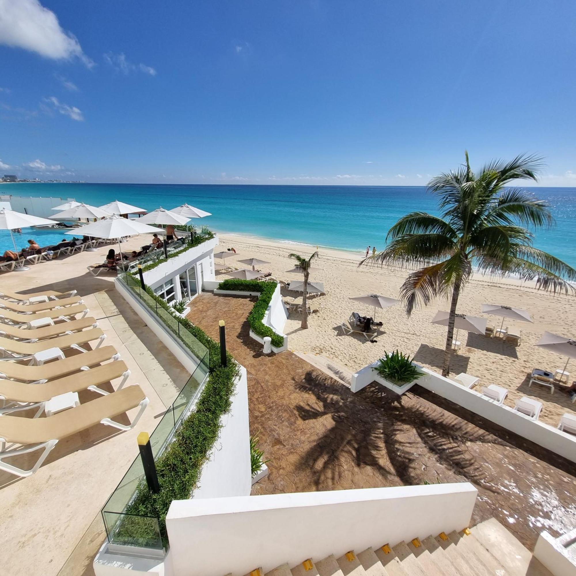 Apartamento Exclusive On The Beach, Minimalist, Gym, Pool, Jacuzzi, Balcony *