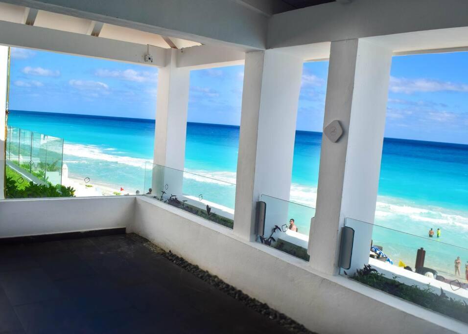 Brand New At The 3d Cancun