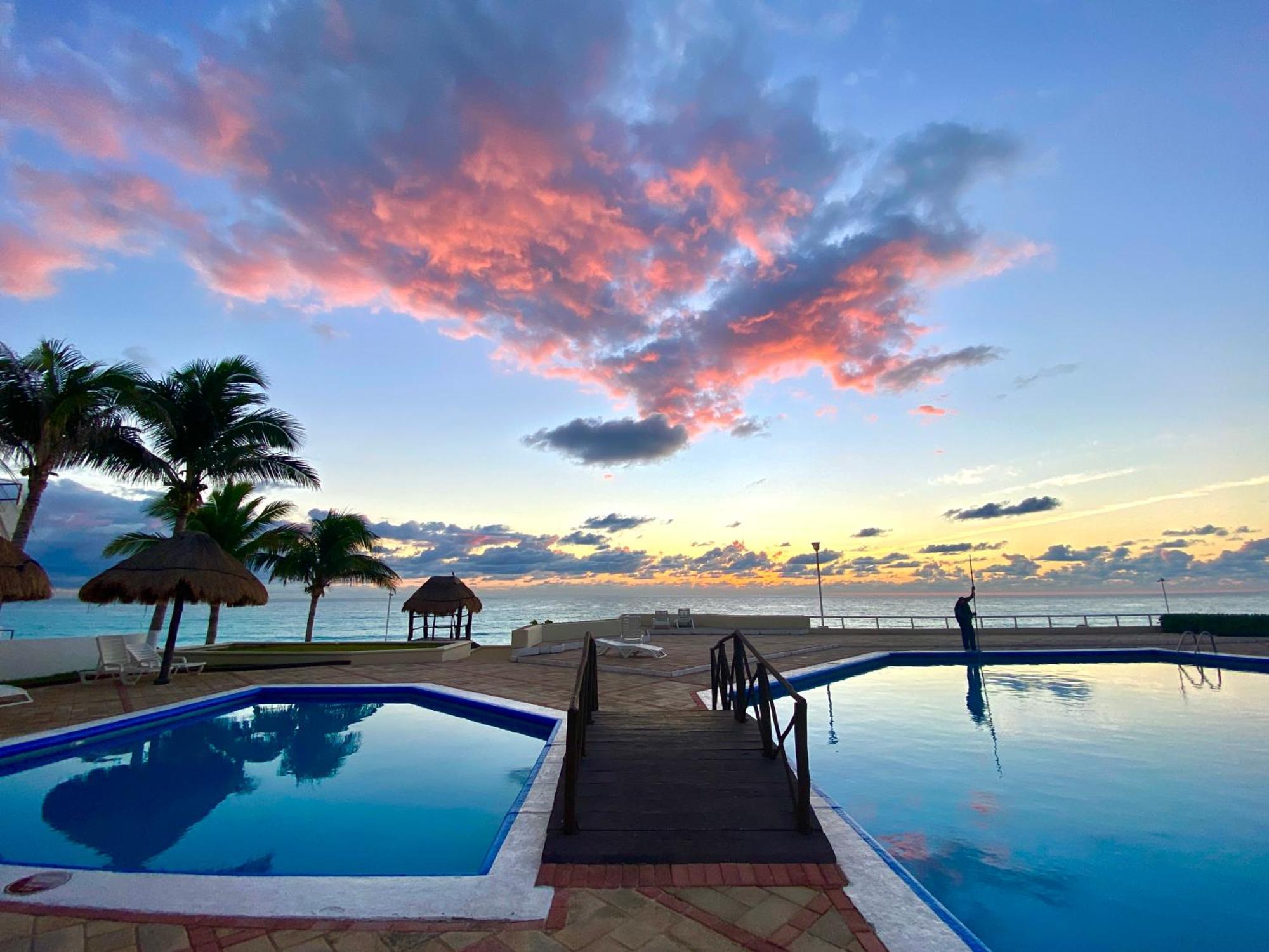 Apartment Beach Apartment With Balcony And View, Brisas Cancun Hotel Zone, 1 Bedroom