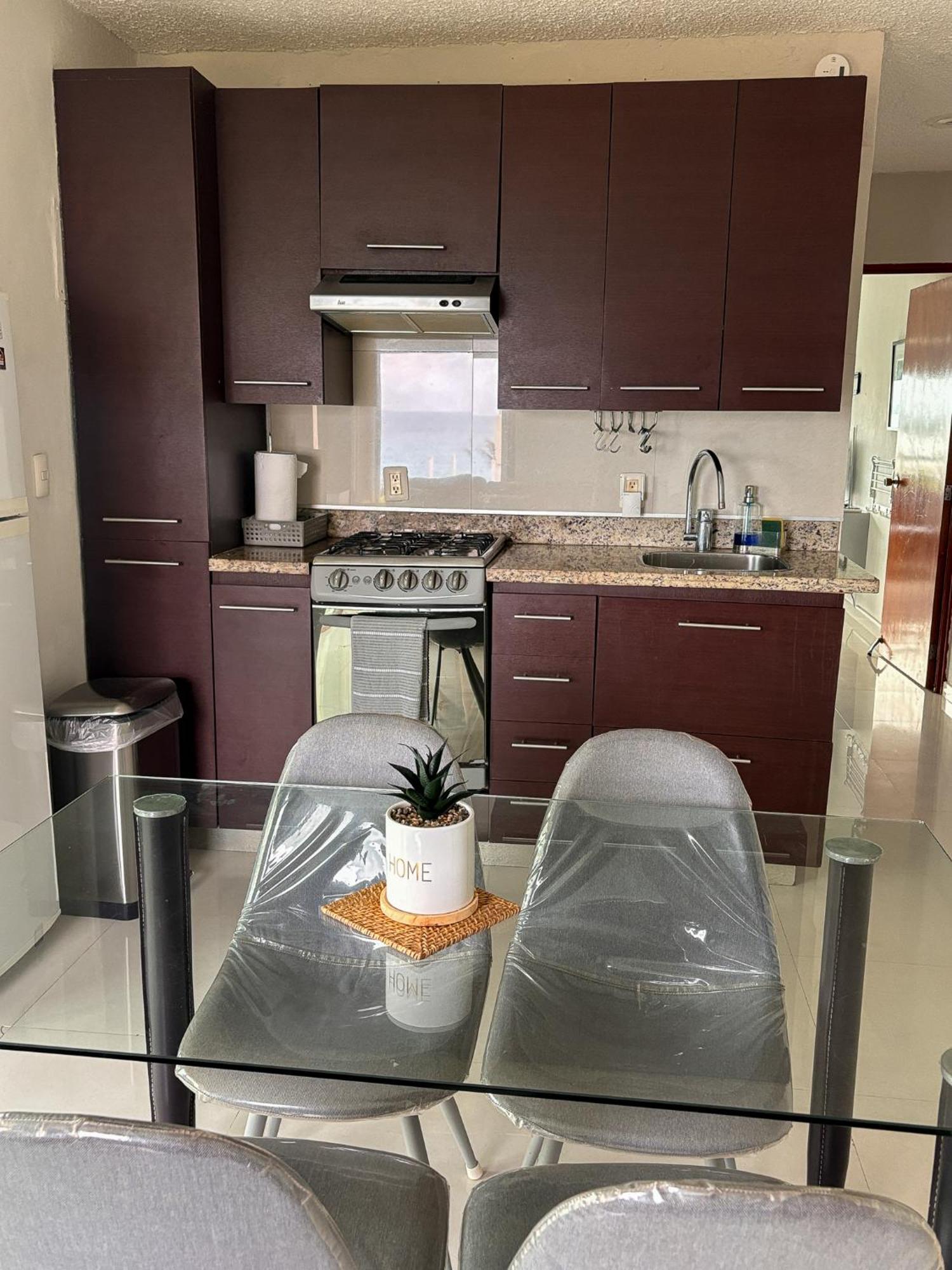 Beach Apartment With Balcony And View, Brisas Cancun Hotel Zone, 1 Bedroom Cancun