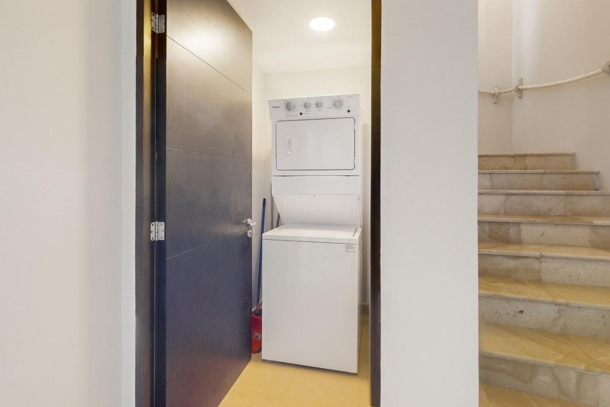 Torre Peninsula 11b Apartment *