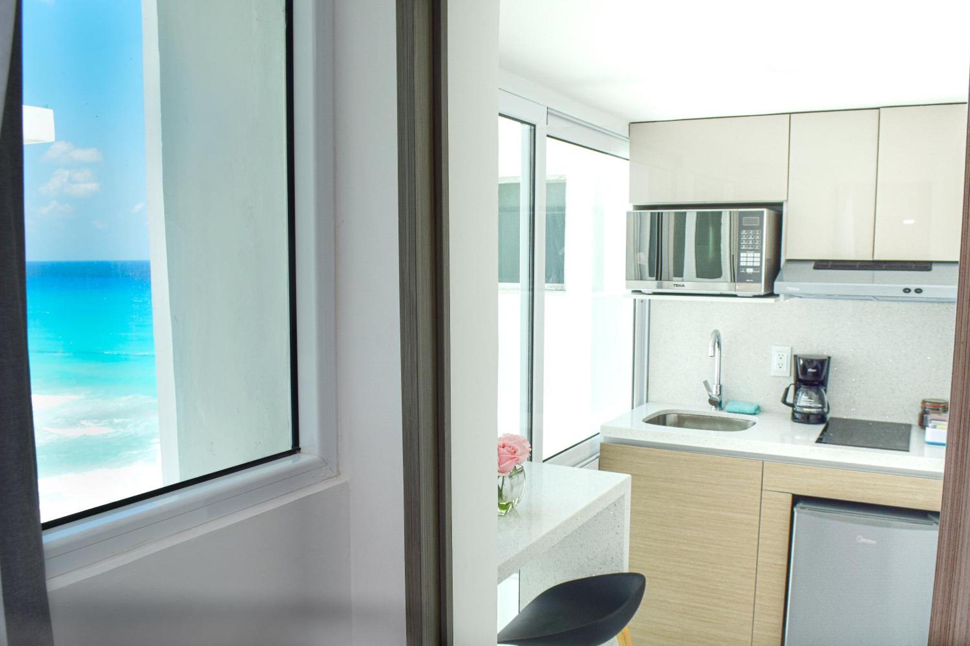 Apartment Recien Remodelado Estudio En La Playa, Piscina, Gimnasio, 4d *