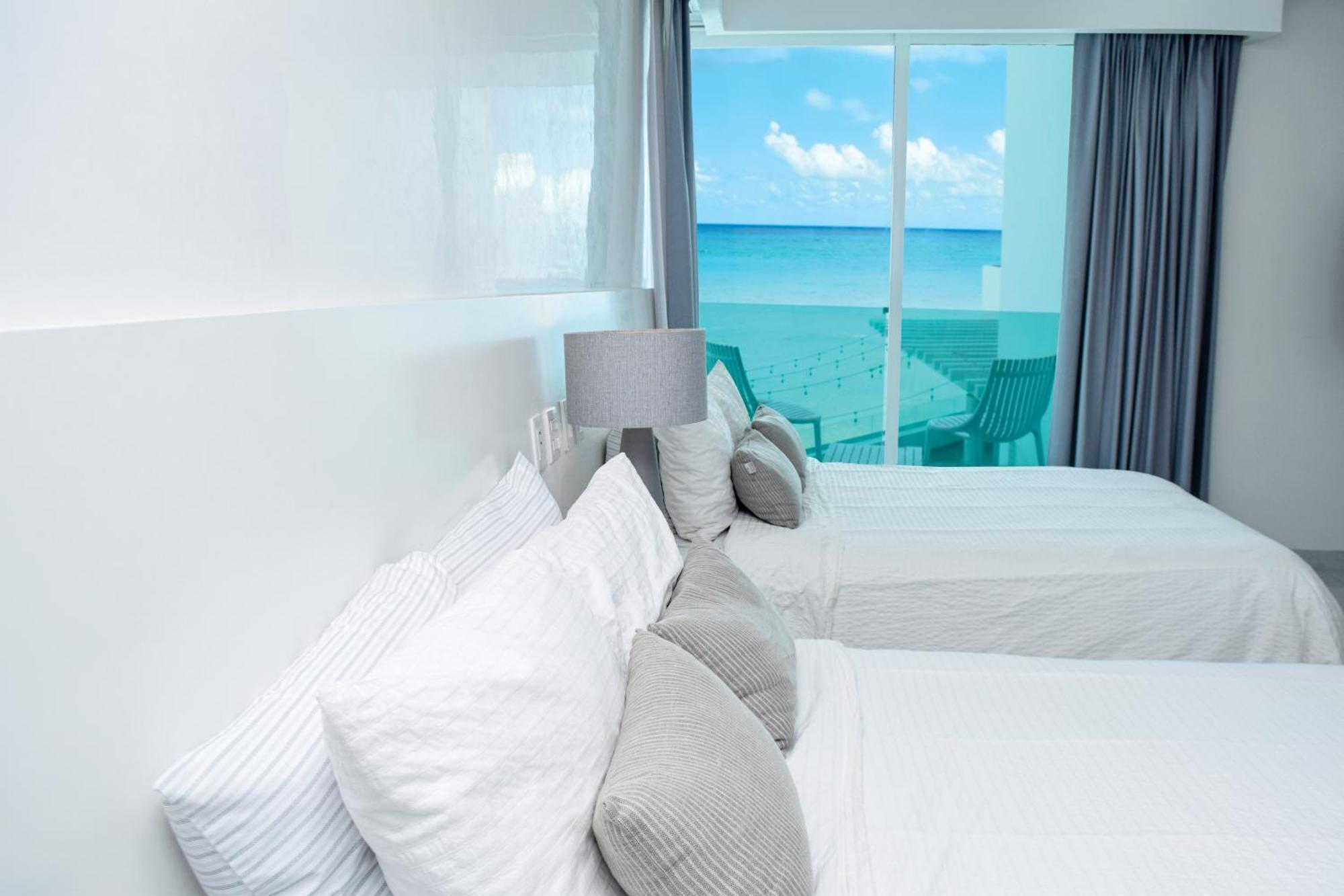 Apartamento Exclusive On The Beach, Minimalist, Gym, Pool, Jacuzzi, Balcony Cancún
