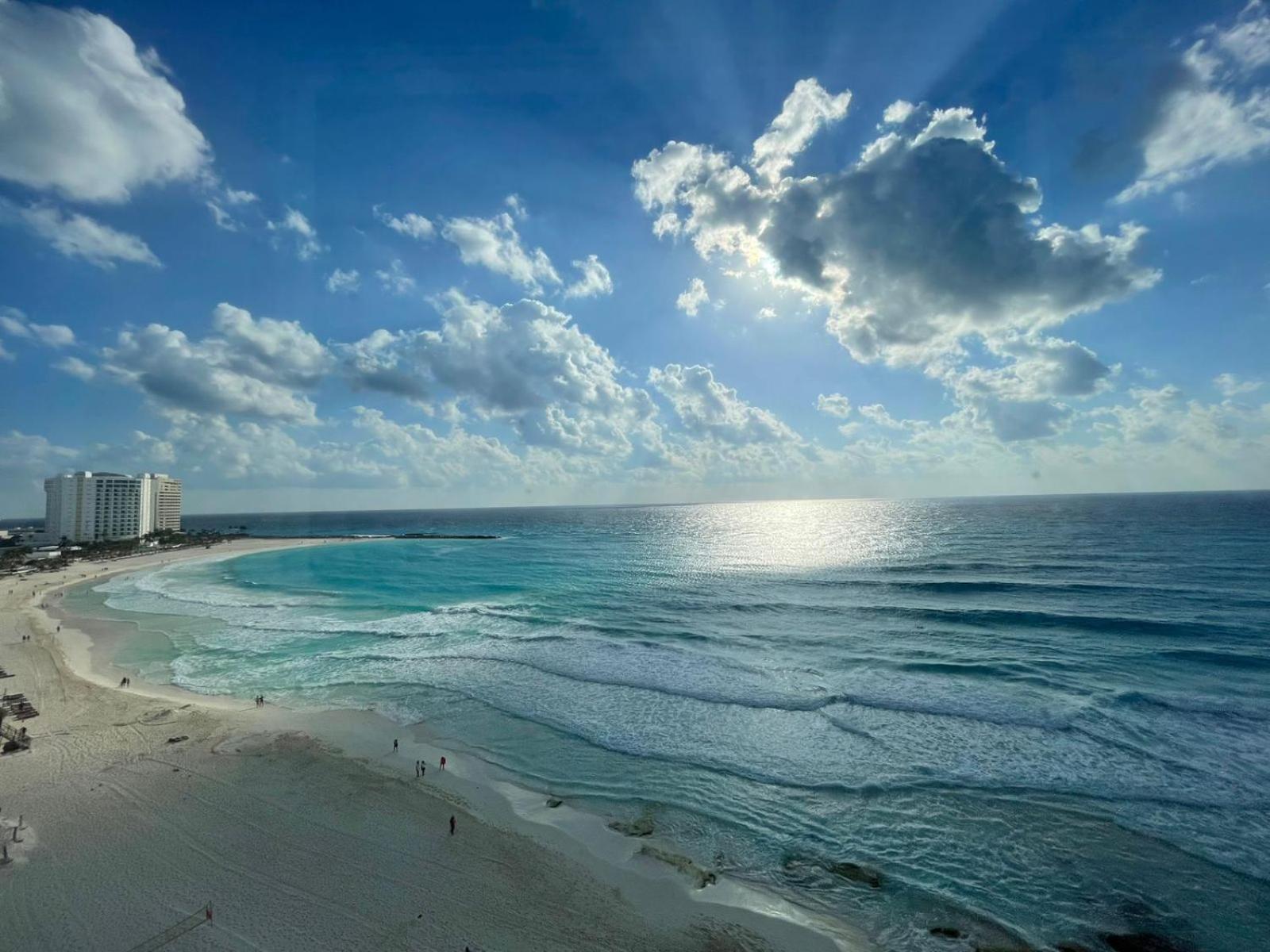 Aparthotel Espectacular & Laguna View At Salvia
