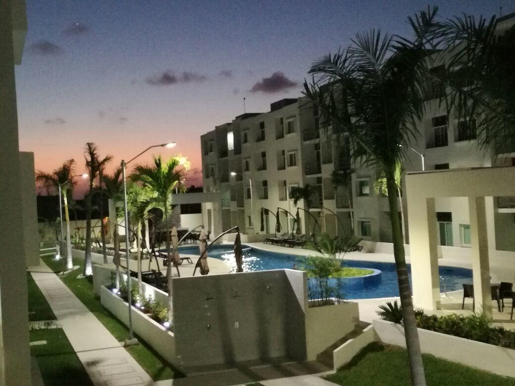 Apartment Springs Luxury By The Spot *