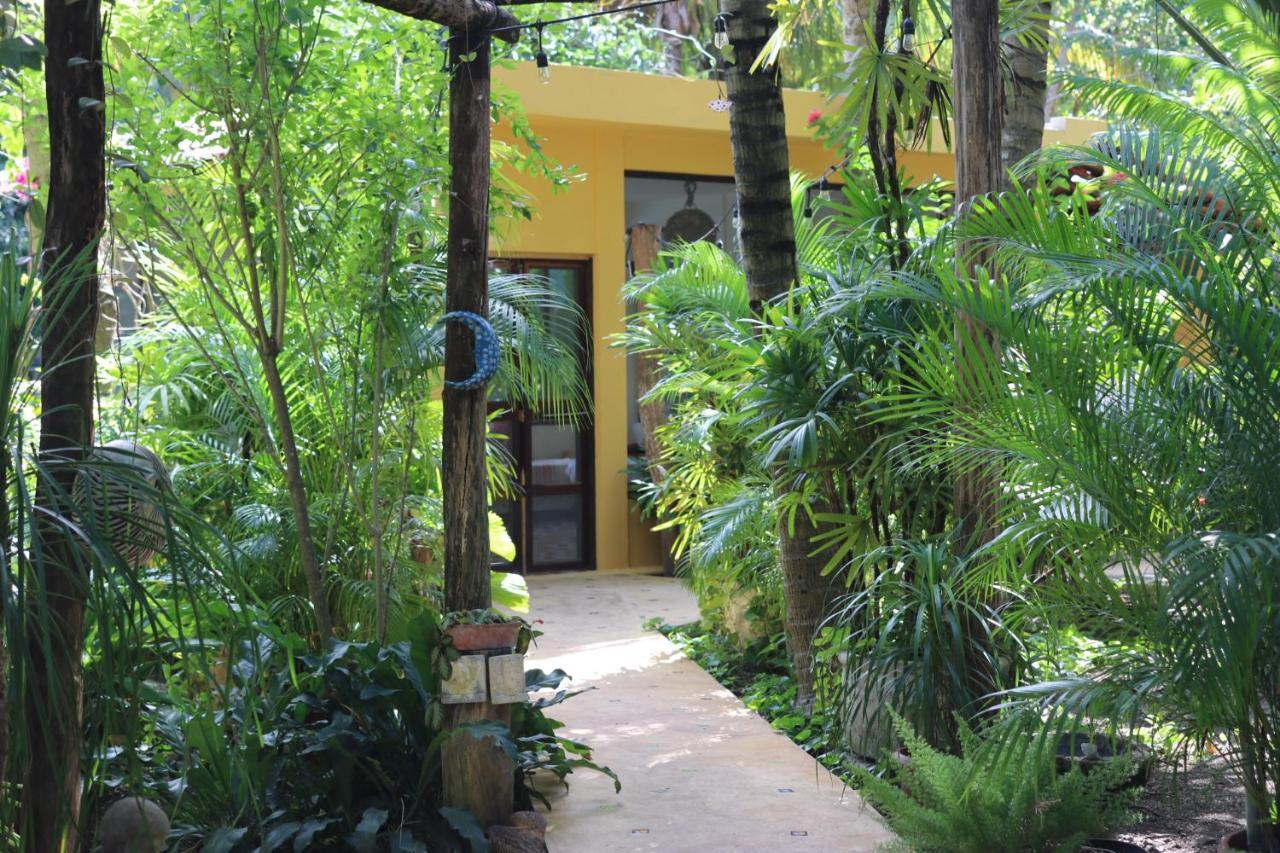 Casa Kin33 Bed & Breakfast Cancun