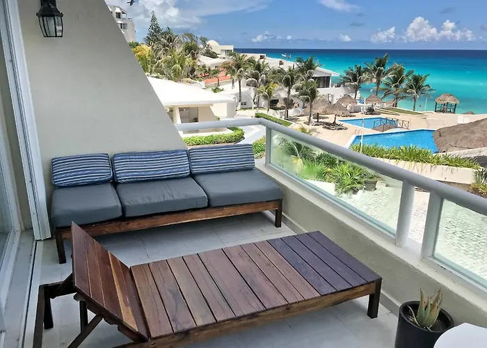 Beach Apartment With Terrace Ocean View, Brisas Cancun 1 Bdrm Hotel Zone