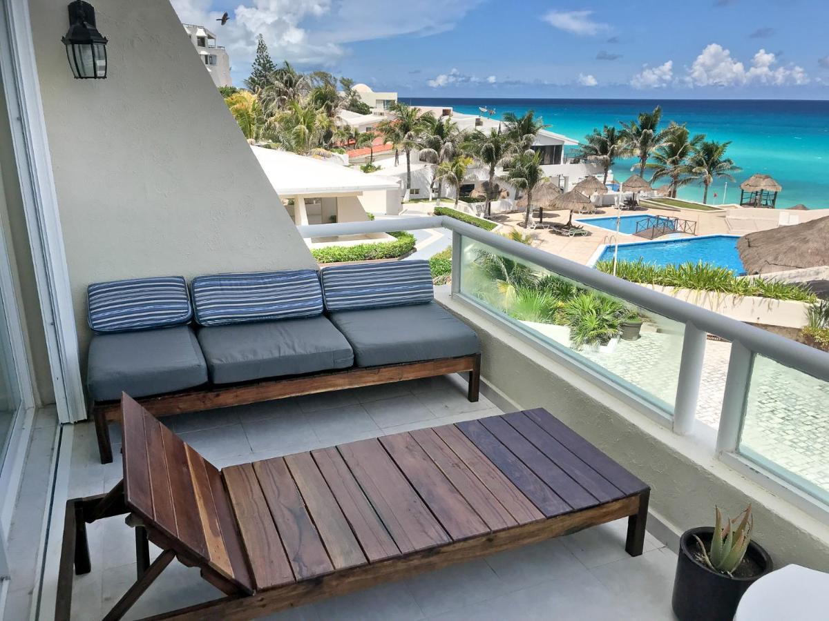 Apartment With Terrace Ocean View, Brisas 1 Bdrm Zone