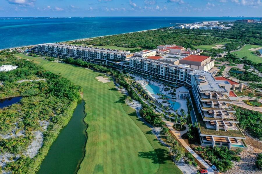Hotel Estudio Playa Mujeres Cancun