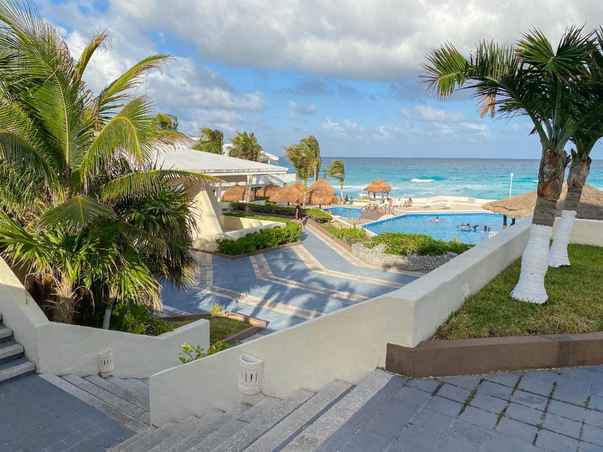 With Terrace Ocean View, Brisas 1 Bdrm Zone Apartment