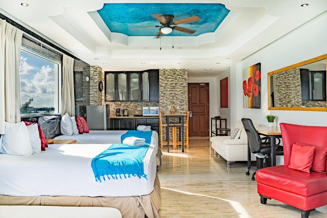 Paradise Beachfront & Nightlife Heart Apartment *