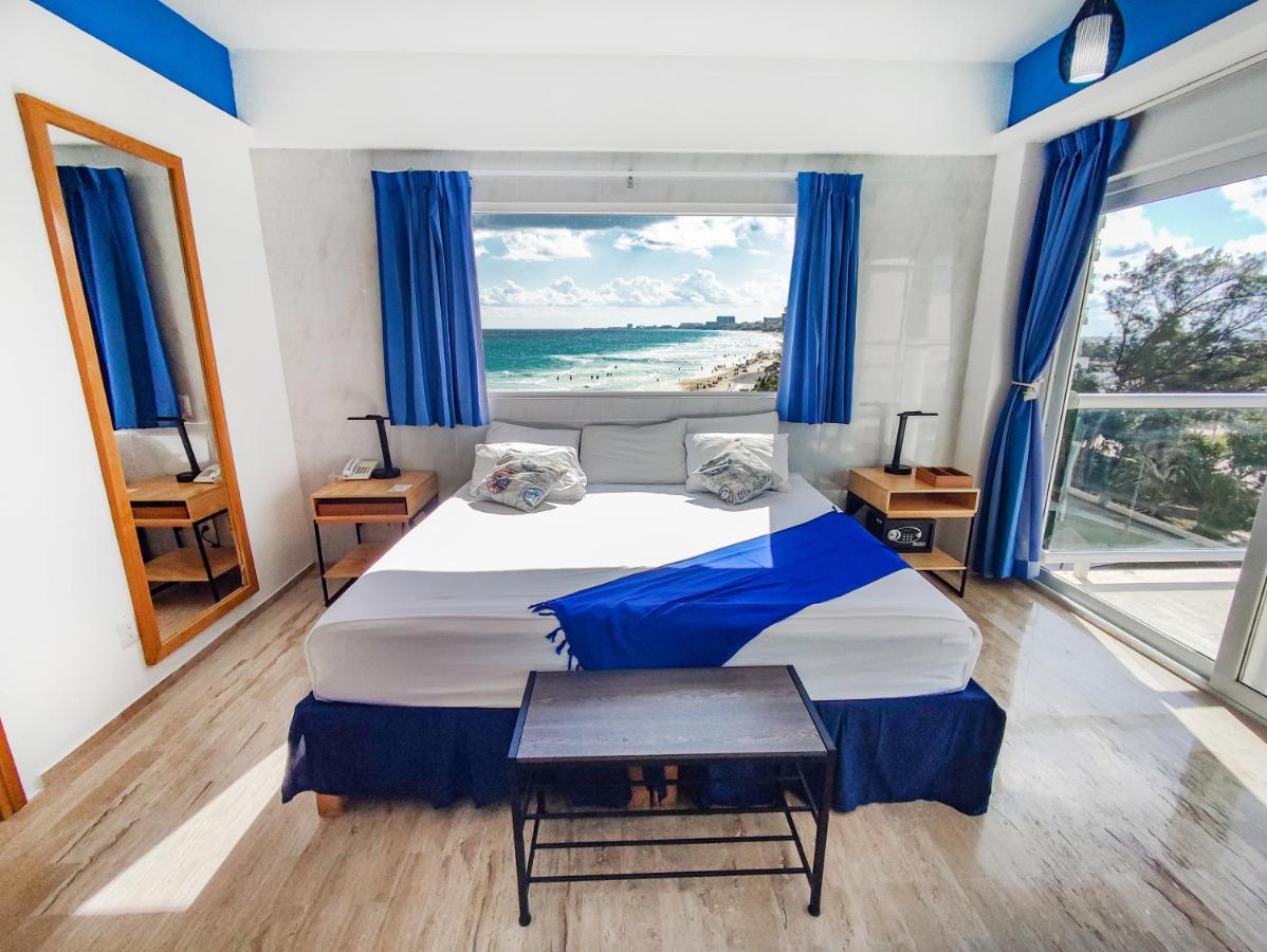 Paradise Beachfront & Nightlife Heart Apartment *