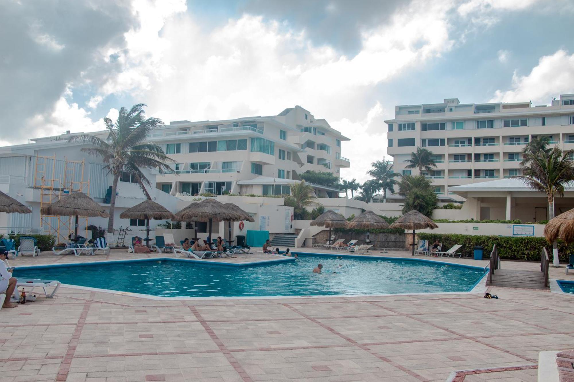 Beachfront Apartment *