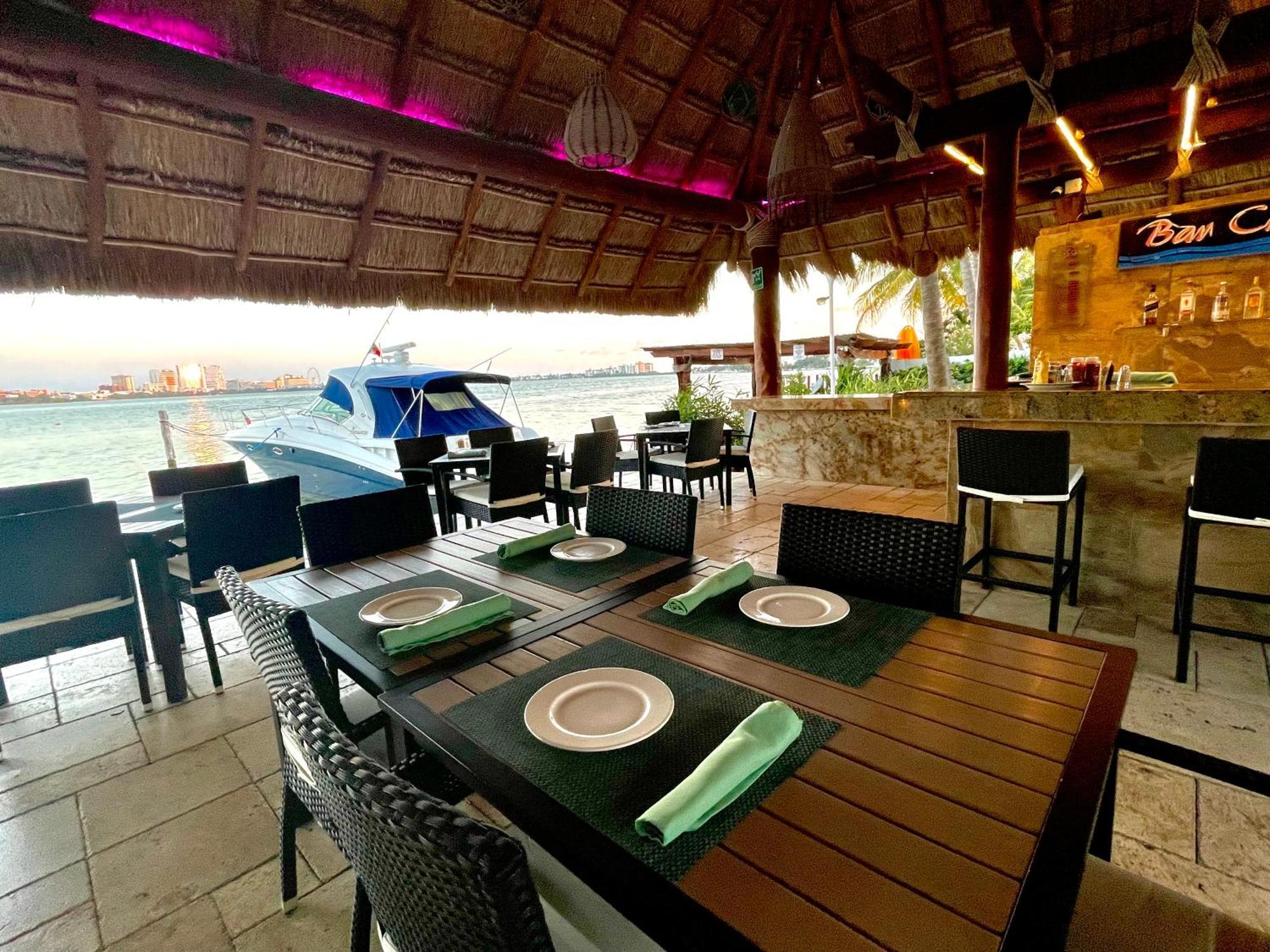 Sina - Solo Adultos Cancun
