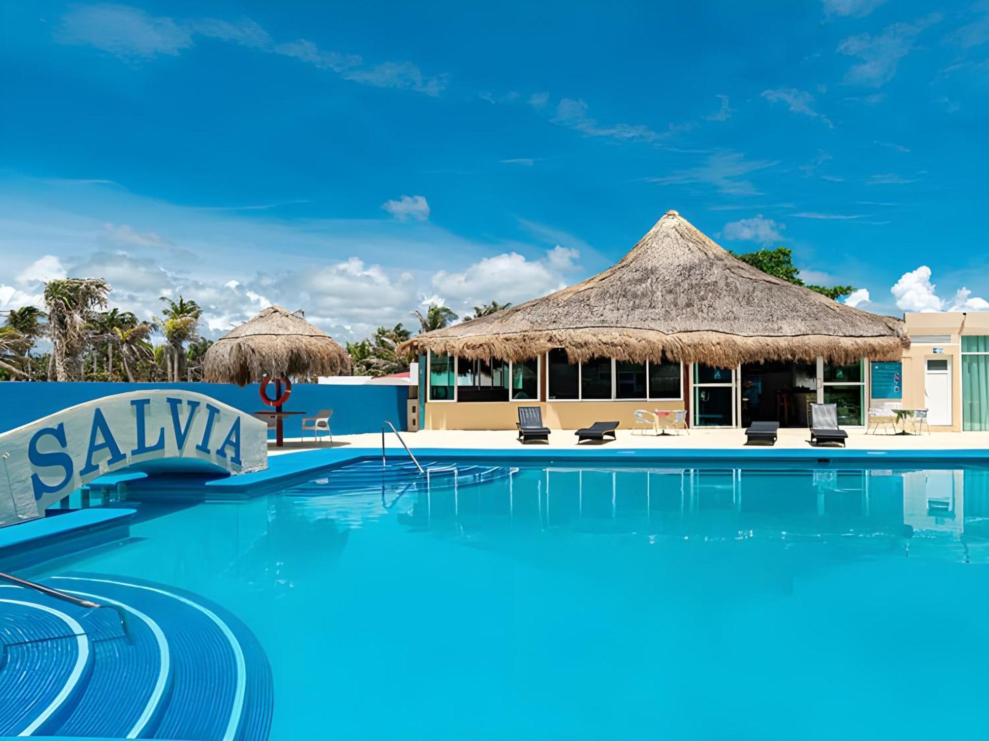Paradise Beachfront & Nightlife Heart Apartment *
