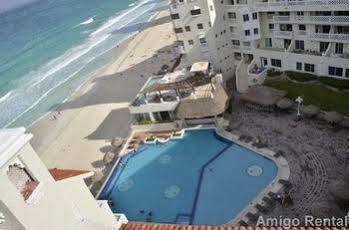 Amigo Aparthotel Cancun