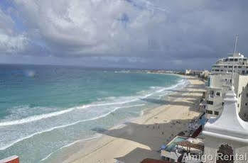 Amigo Aparthotel Cancun