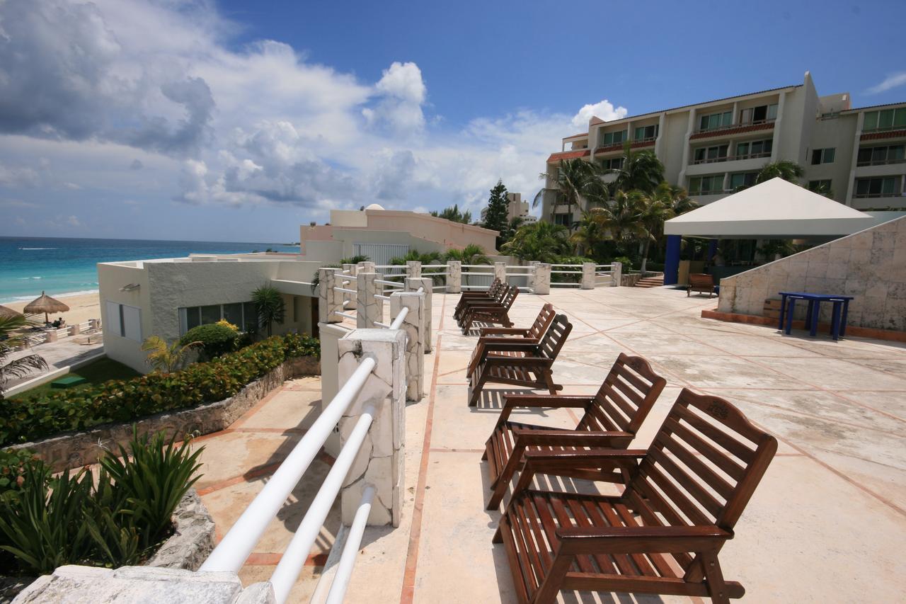 Amigo Aparthotel 3*