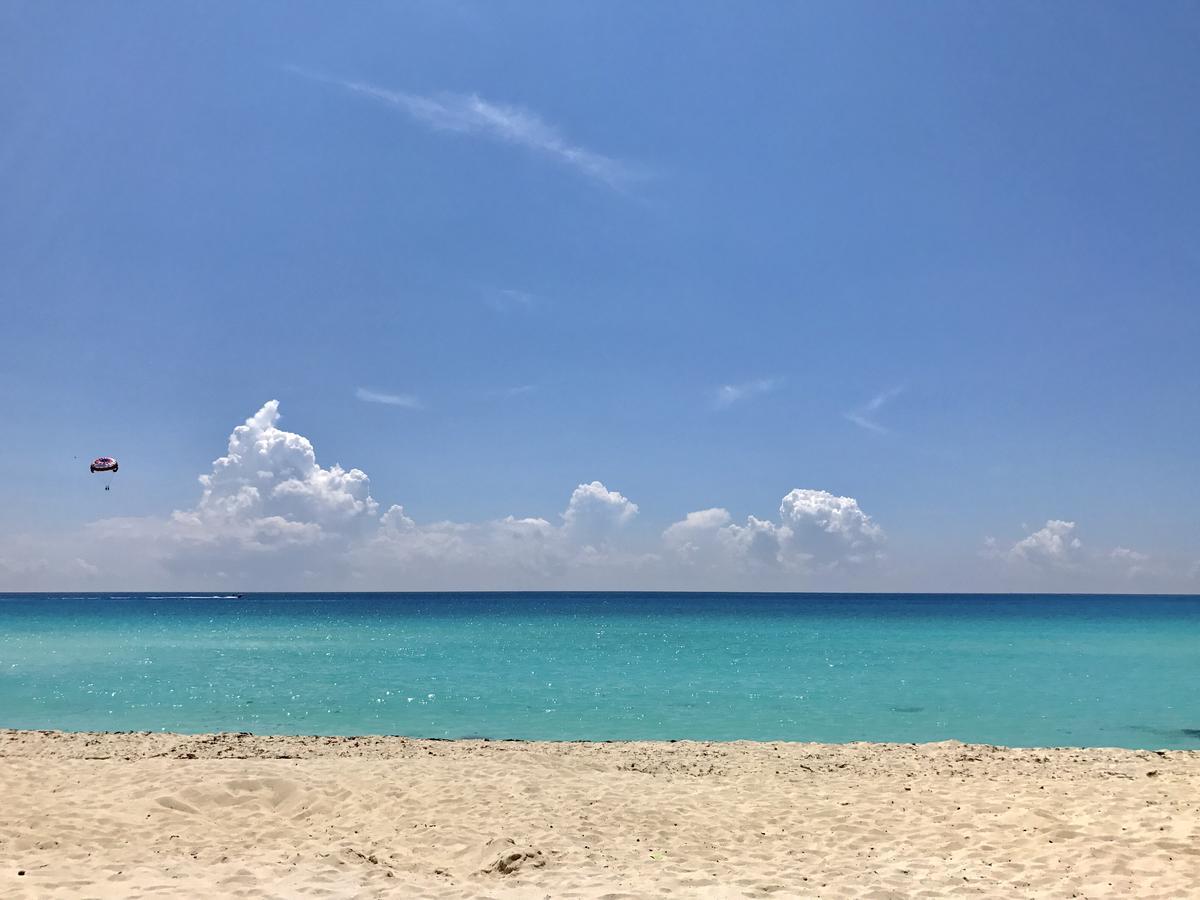 Villa Eight Bedroom Beach House Cancun