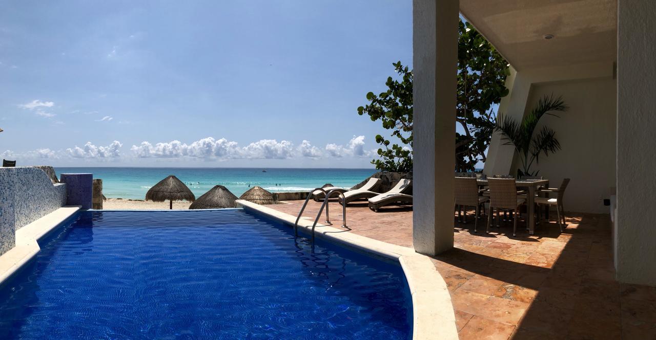 Eight Bedroom Beach House * Cancun