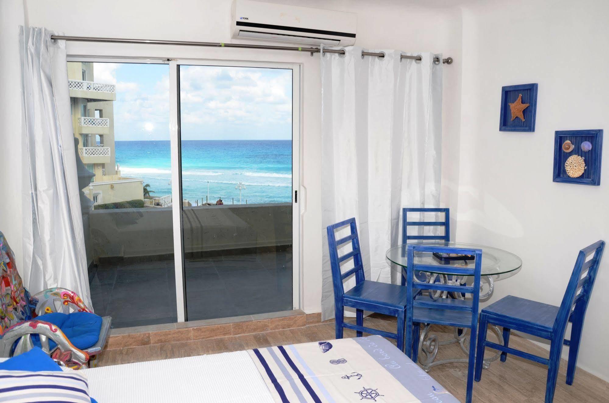 Amigo Cancun
